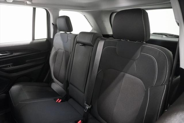 used 2024 Jeep Grand Cherokee car, priced at $27,999