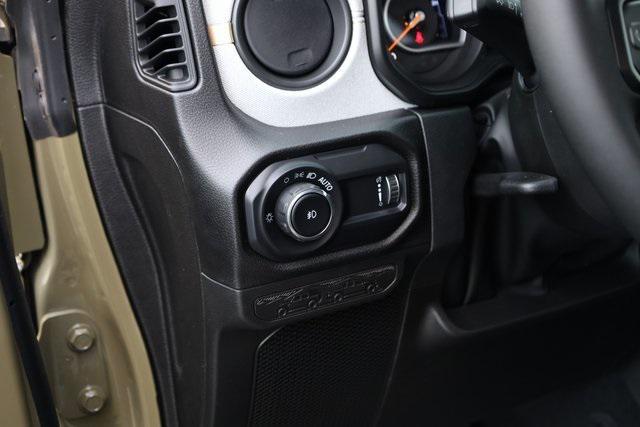 new 2025 Jeep Wrangler car, priced at $48,851