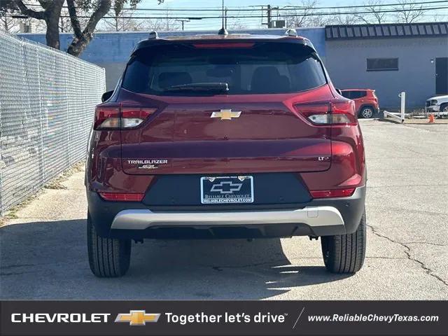 new 2025 Chevrolet TrailBlazer car, priced at $26,475