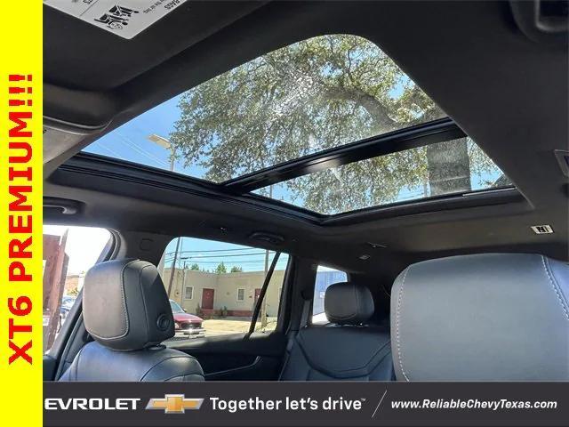 used 2023 Cadillac XT6 car, priced at $36,592
