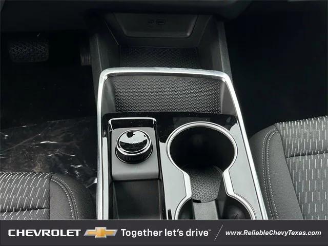new 2026 Chevrolet Equinox car, priced at $29,740