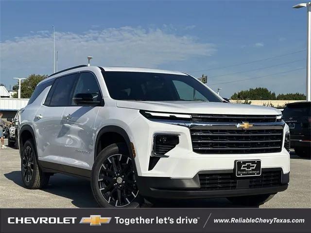 new 2026 Chevrolet Traverse car, priced at $46,615