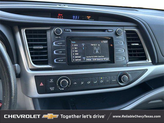 used 2019 Toyota Highlander car, priced at $19,792