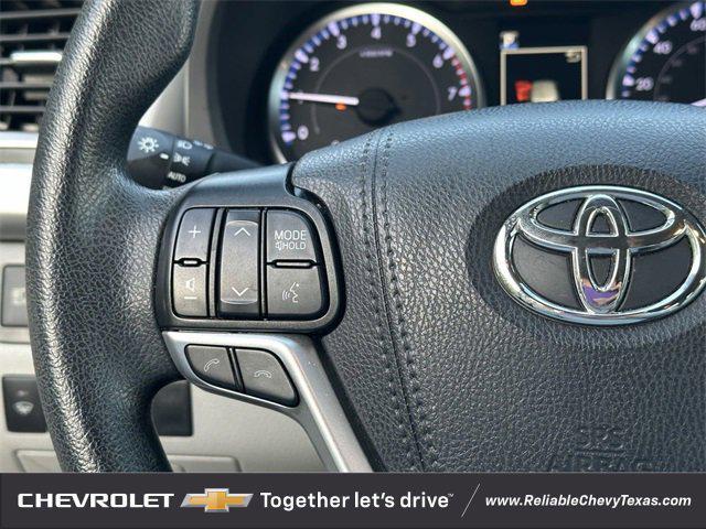 used 2019 Toyota Highlander car, priced at $19,792