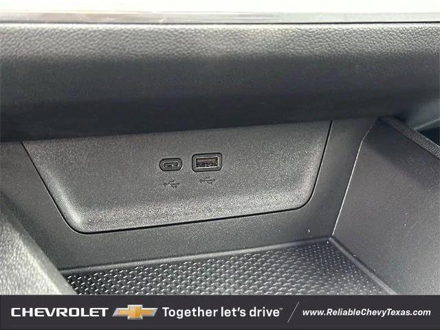 new 2026 Chevrolet Equinox car, priced at $28,795