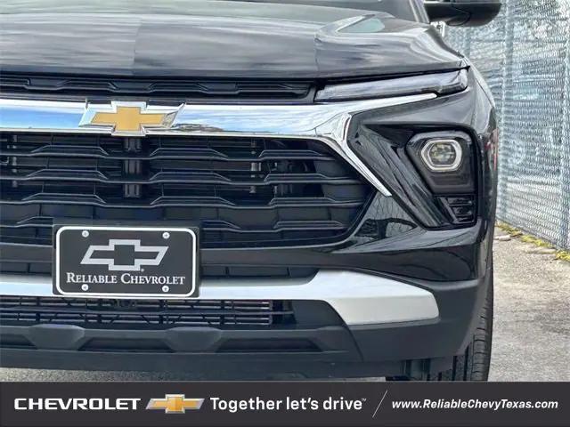 new 2025 Chevrolet TrailBlazer car, priced at $26,475