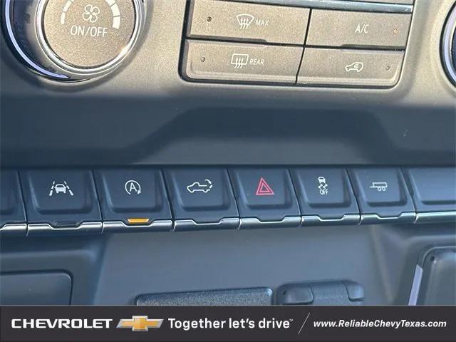 new 2026 Chevrolet Silverado 1500 car, priced at $39,020