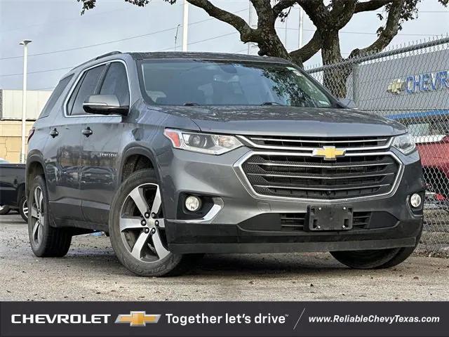 used 2019 Chevrolet Traverse car, priced at $17,392