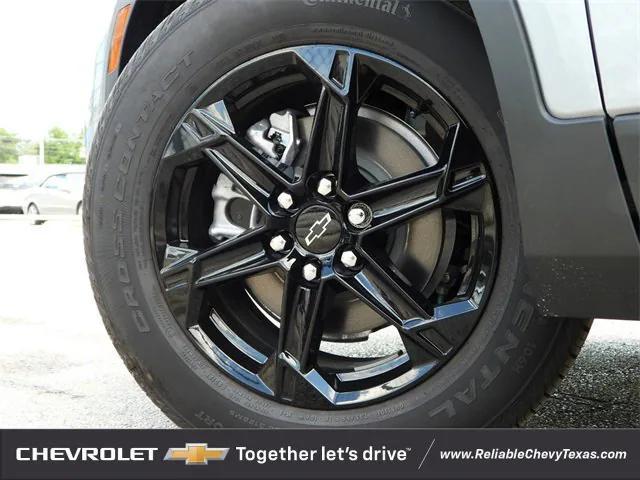 new 2025 Chevrolet Blazer car, priced at $38,575