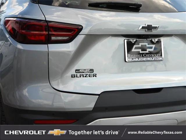 new 2025 Chevrolet Blazer car, priced at $38,575