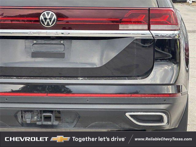 used 2024 Volkswagen Atlas car, priced at $31,592