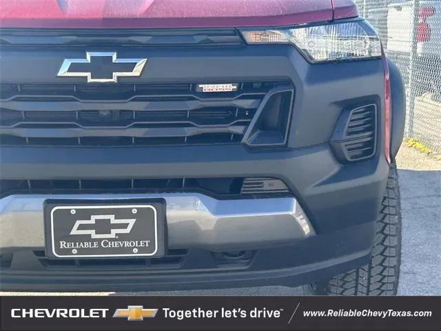 new 2025 Chevrolet Colorado car, priced at $45,240