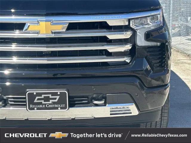 new 2025 Chevrolet Silverado 1500 car, priced at $70,305