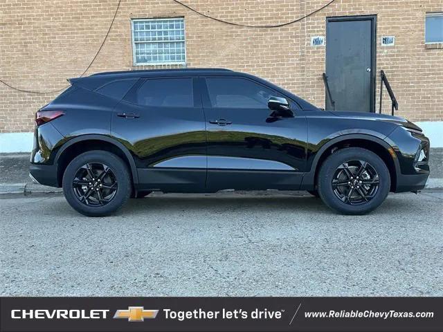 new 2025 Chevrolet Blazer car, priced at $46,020