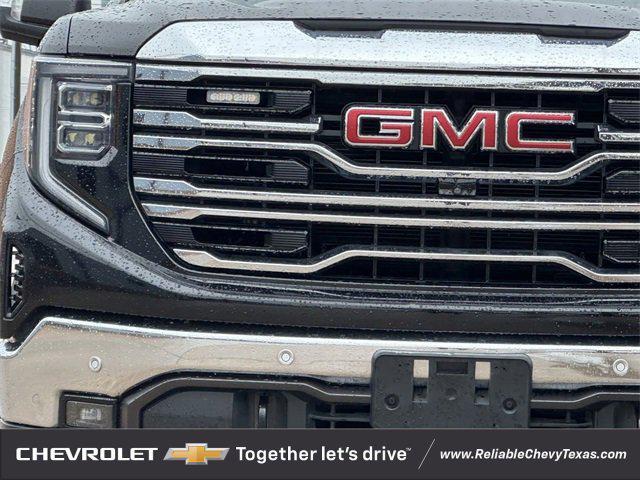 used 2022 GMC Sierra 1500 car, priced at $42,792