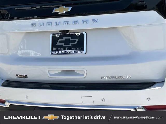 new 2025 Chevrolet Suburban car, priced at $77,115