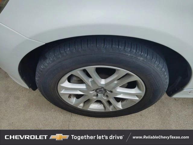 used 2015 Volvo XC60 car, priced at $7,951