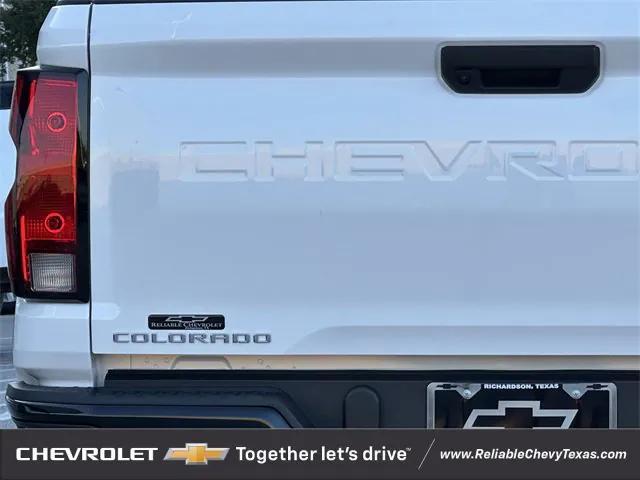 new 2025 Chevrolet Colorado car, priced at $29,095