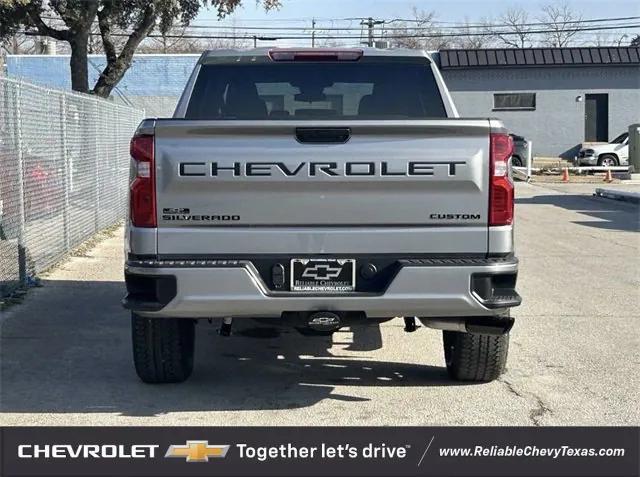 new 2025 Chevrolet Silverado 1500 car, priced at $39,390