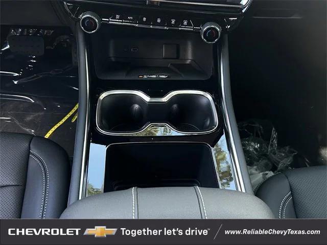 new 2025 Chevrolet Traverse car, priced at $41,895