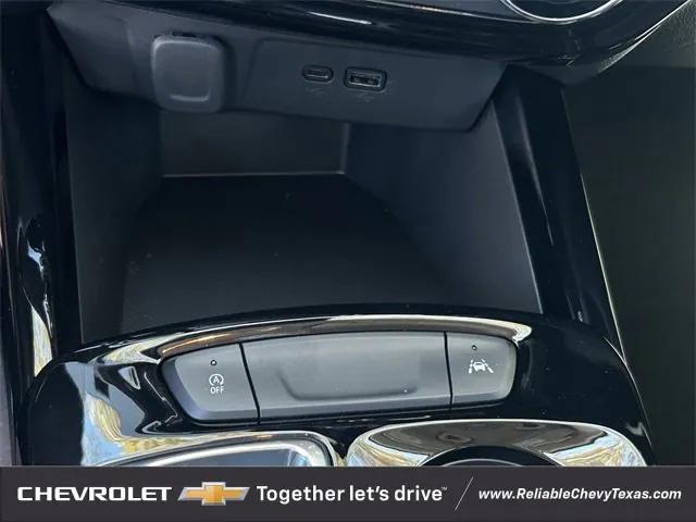 new 2025 Chevrolet Trax car, priced at $25,885