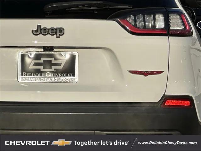 used 2022 Jeep Cherokee car, priced at $19,991