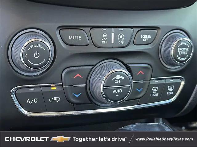 used 2022 Jeep Cherokee car, priced at $19,991