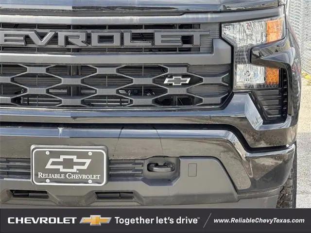 new 2025 Chevrolet Silverado 1500 car, priced at $39,390