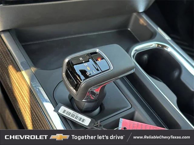 new 2025 Chevrolet Silverado 1500 car, priced at $62,605