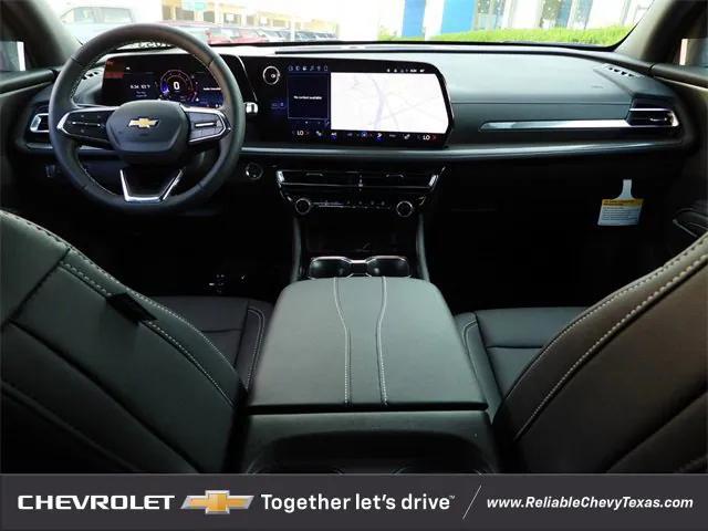 new 2026 Chevrolet Traverse car, priced at $43,120