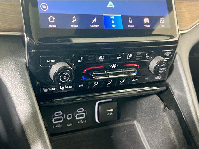 used 2022 Jeep Grand Cherokee car, priced at $41,038