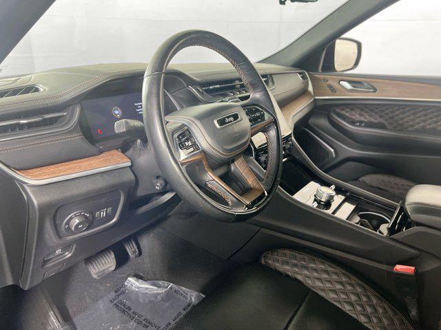 used 2022 Jeep Grand Cherokee car, priced at $41,038