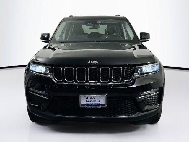 used 2022 Jeep Grand Cherokee car, priced at $35,659