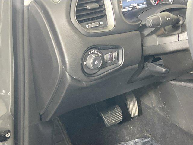 used 2022 Jeep Renegade car, priced at $21,286