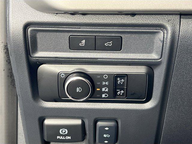 used 2024 Ford Expedition car, priced at $60,880