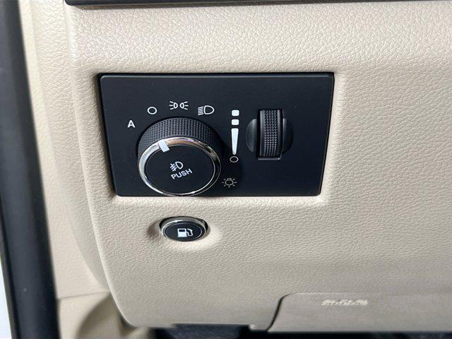 used 2022 Jeep Grand Cherokee car, priced at $25,145