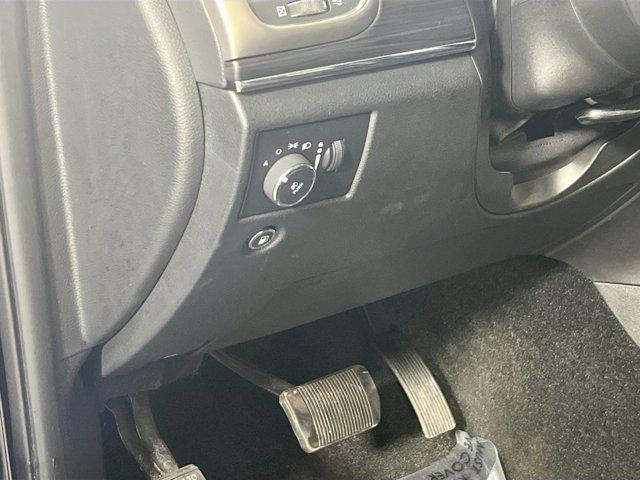 used 2022 Jeep Grand Cherokee car, priced at $27,080