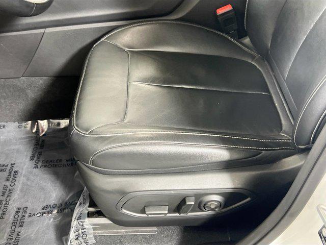 used 2022 Jeep Grand Cherokee car, priced at $32,943