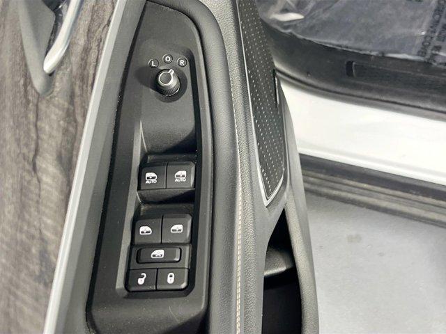 used 2022 Jeep Grand Cherokee car, priced at $32,943