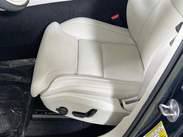 used 2022 Volvo XC60 car, priced at $36,854