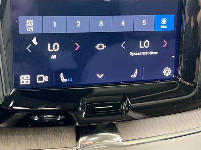 used 2022 Volvo XC60 car, priced at $36,854