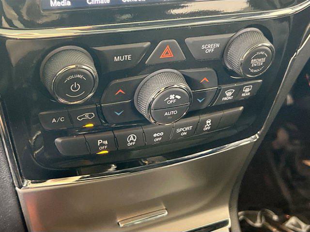 used 2022 Jeep Grand Cherokee car, priced at $29,395