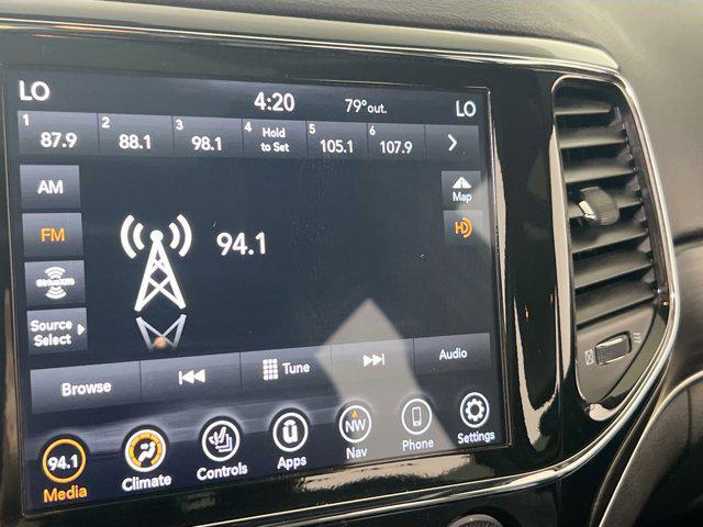 used 2022 Jeep Grand Cherokee car, priced at $29,395