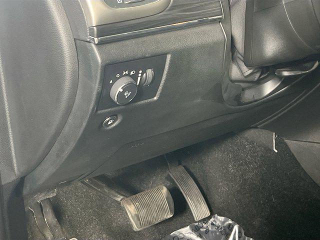 used 2022 Jeep Grand Cherokee car, priced at $29,395