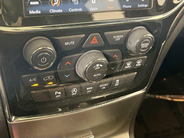 used 2022 Jeep Grand Cherokee car, priced at $30,227