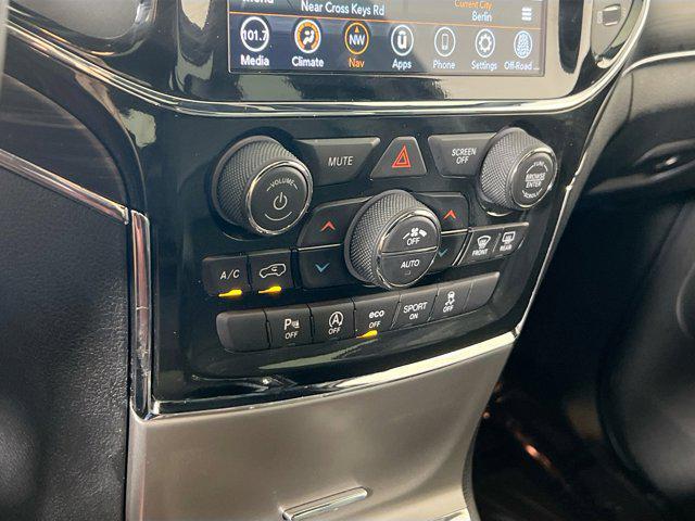 used 2022 Jeep Grand Cherokee car, priced at $25,733