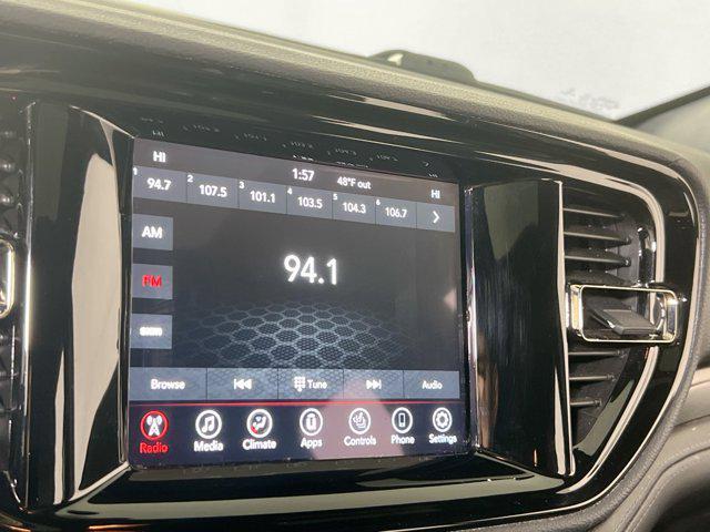 used 2022 Dodge Durango car, priced at $30,424