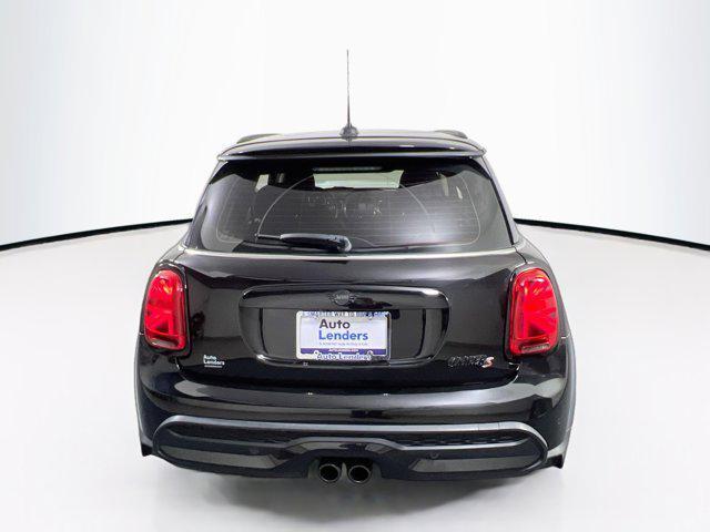 used 2022 MINI Hardtop car, priced at $24,682