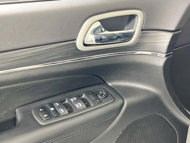 used 2022 Jeep Grand Cherokee car, priced at $30,309