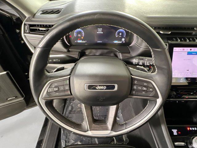 used 2022 Jeep Grand Cherokee car, priced at $36,731